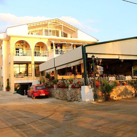 Delfinario Hotel Pteleos Exterior photo